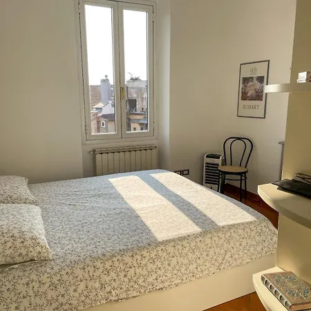 Lovely 3-bedroom In Apartman